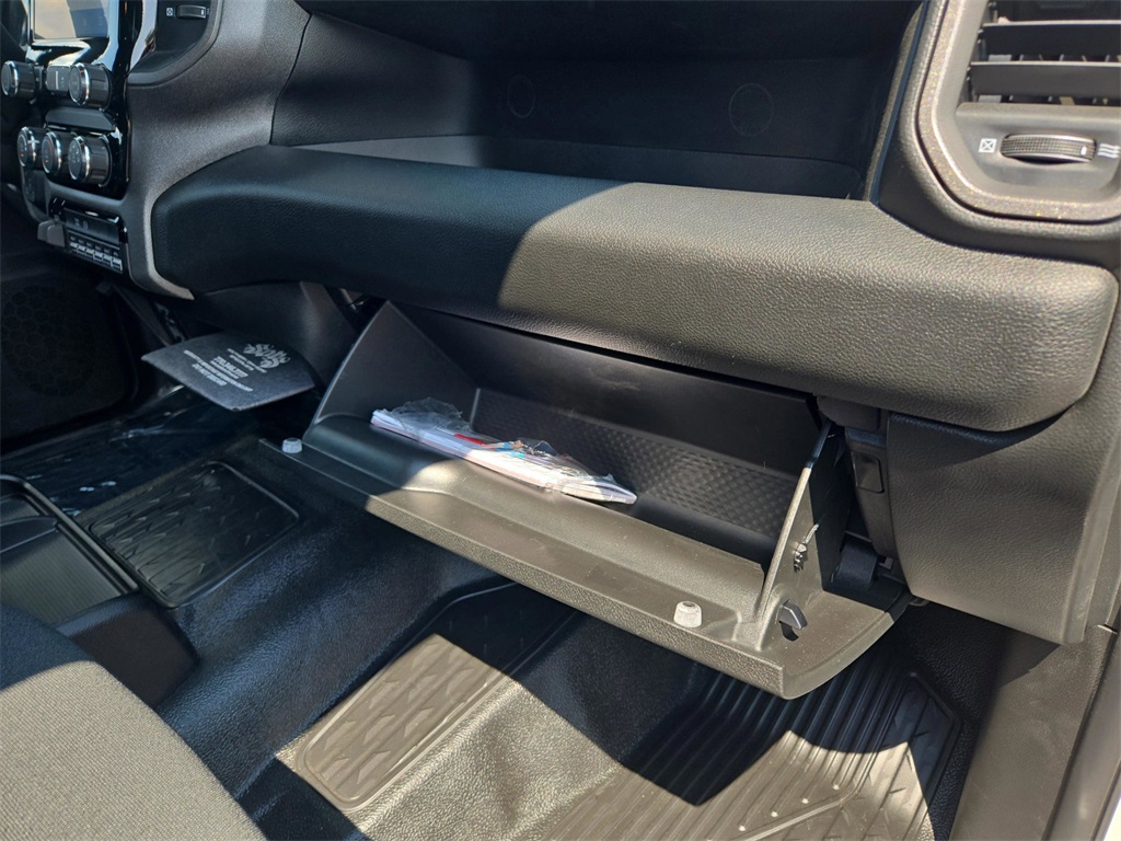 2026 Ram 3500 Tradesman photo 14