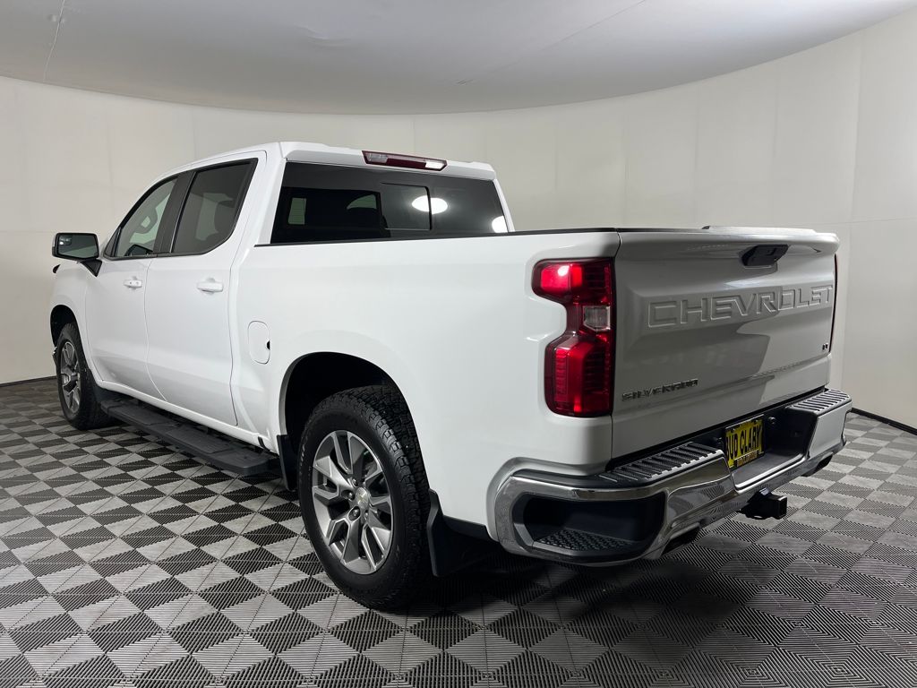 2020 Chevrolet Silverado 1500 LT photo 4