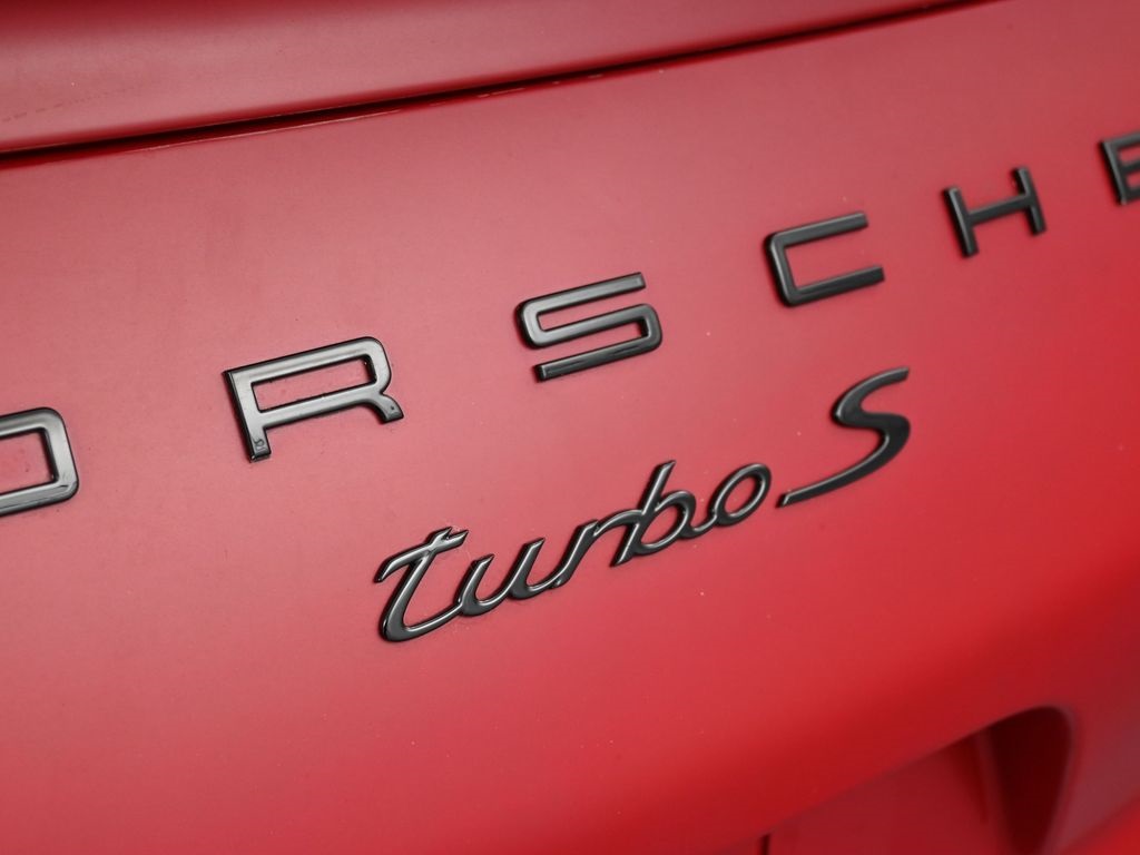 2017 Porsche 911 Turbo S photo 8