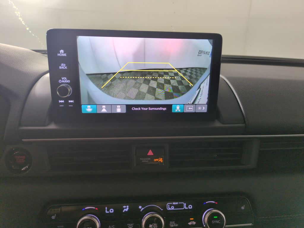 2025 Honda Pilot Touring photo 18