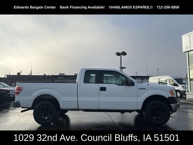 2014 Ford F-150 XL's photo