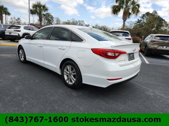 2016 Hyundai Sonata SE photo 2