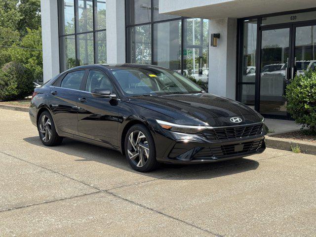 2025 Hyundai Elantra Hybrid Limited photo 2