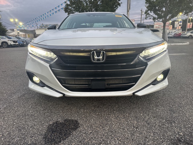 Used 2022 Honda Accord Sport SE with VIN 1HGCV1F42NA072898 for sale in Northfield, Minnesota