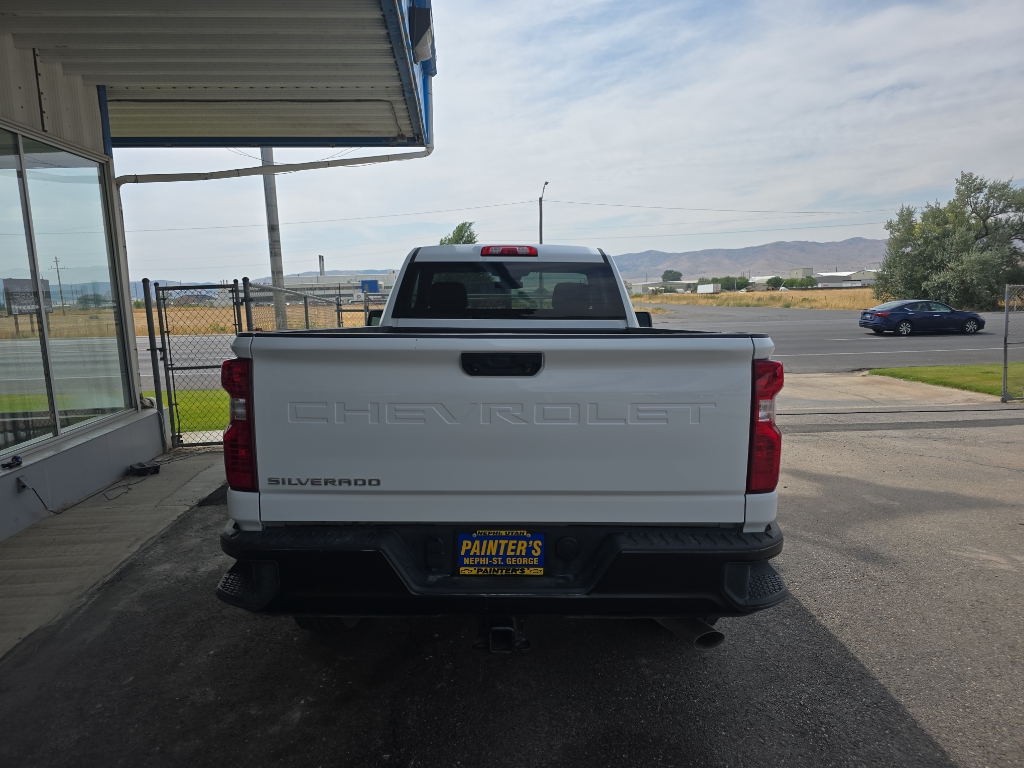 2024 Chevrolet Silverado 3500HD photo 4