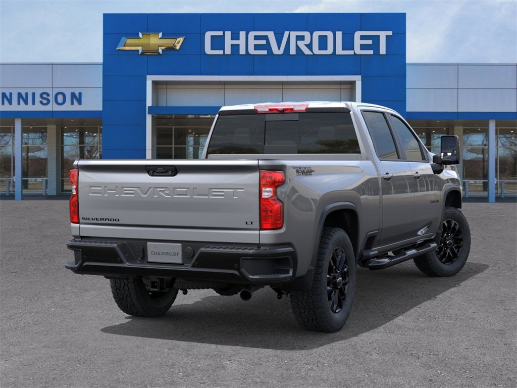2026 Chevrolet Silverado 2500HD LT photo 3
