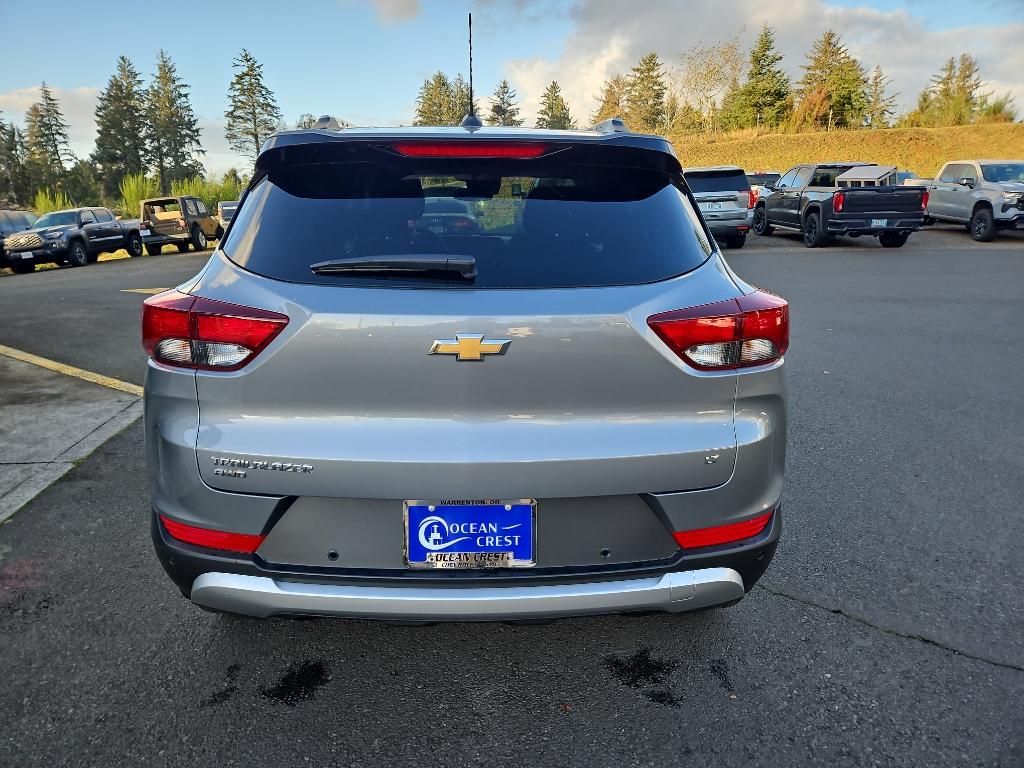 2025 Chevrolet Trailblazer LT photo 7