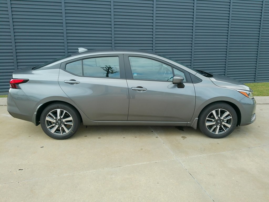 2025 Nissan Versa SV photo 2