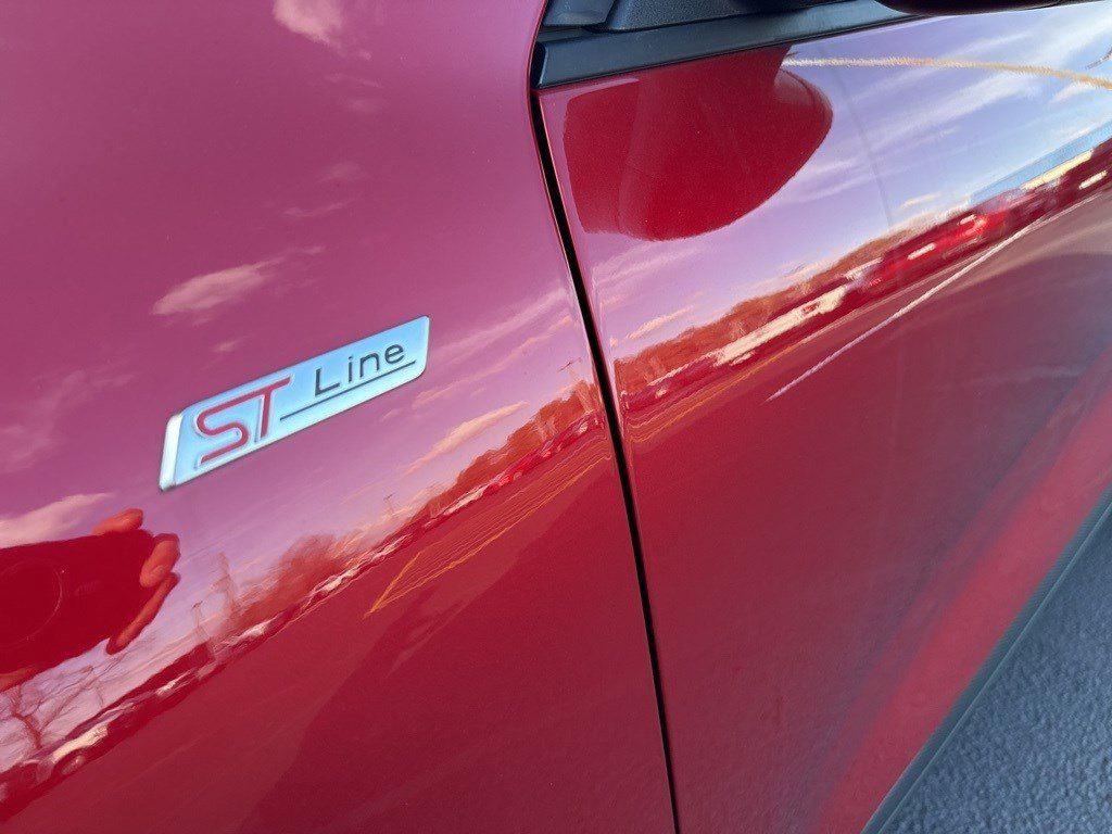 2025 Ford Escape ST-Line photo 22