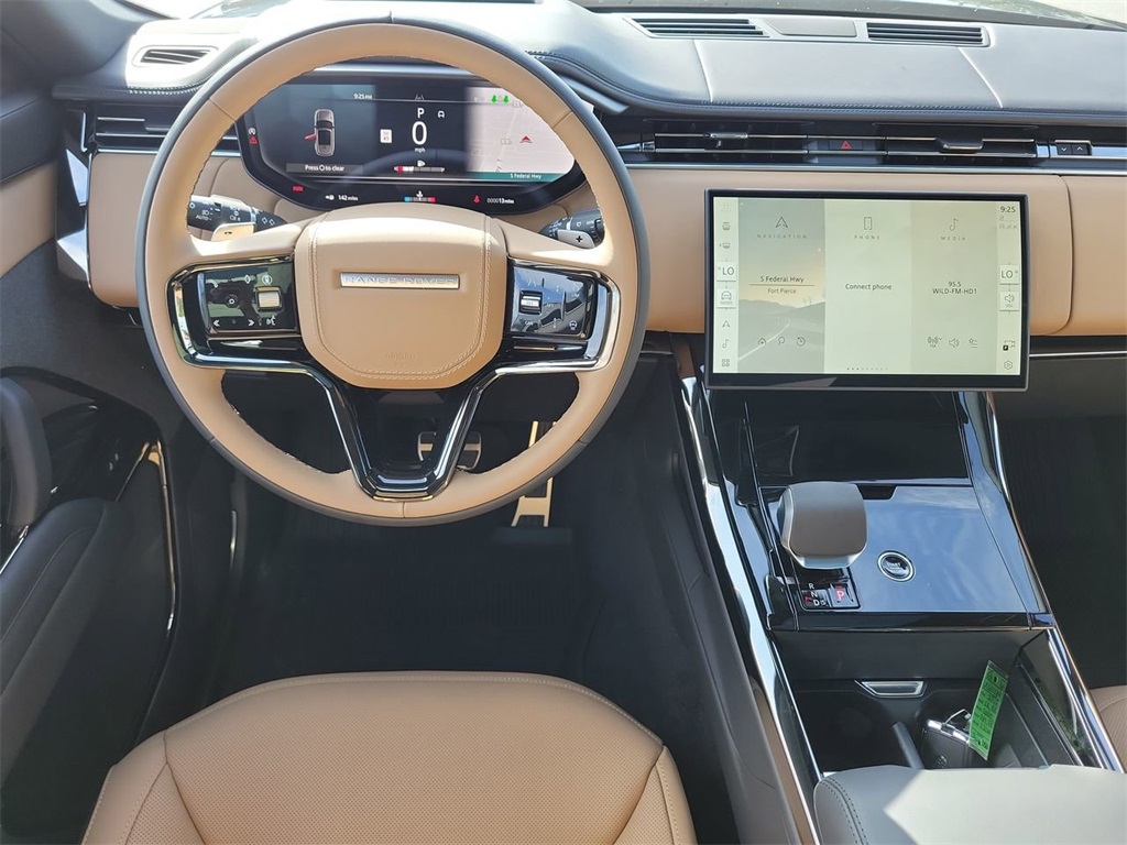 2025 Land Rover Range Rover Sport SE photo 17