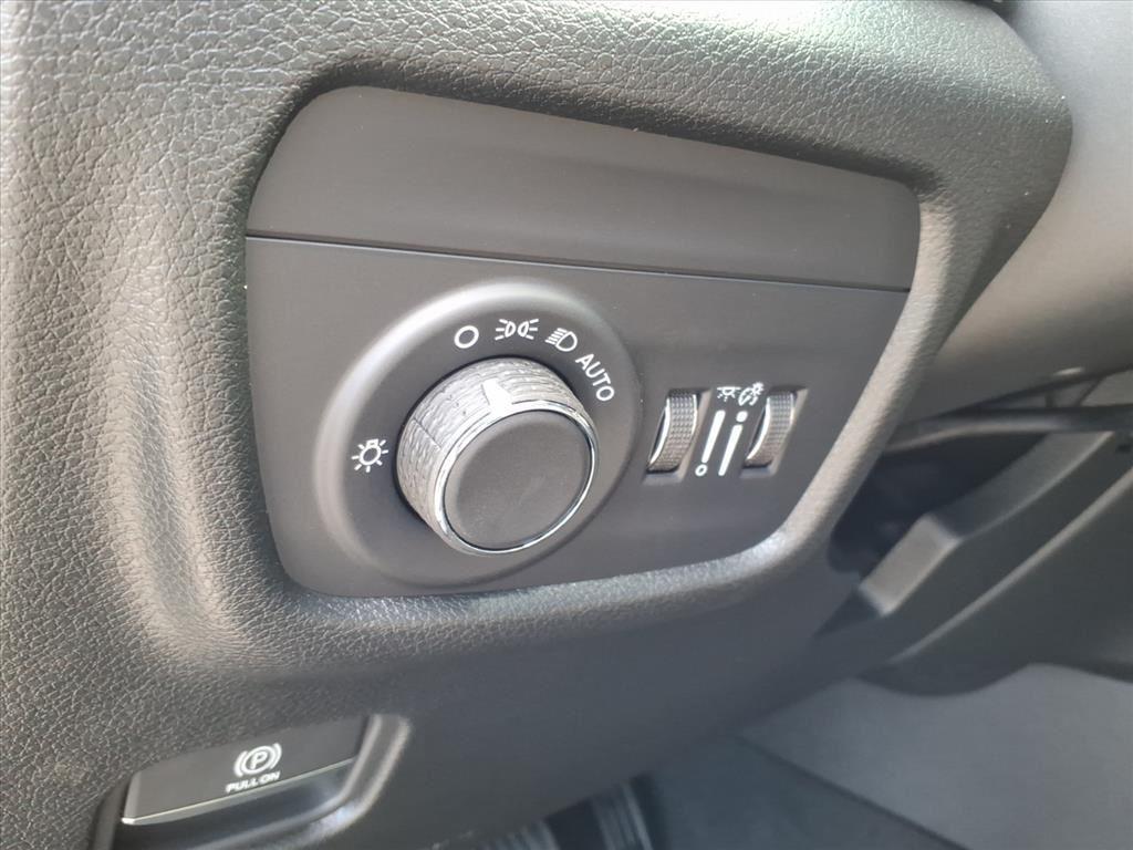 2025 Jeep Grand Cherokee Altitude X photo 4