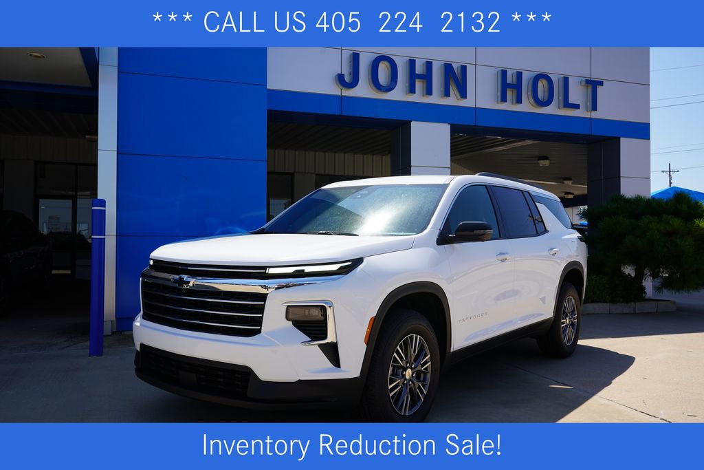 2026 Chevrolet Traverse LT's photo