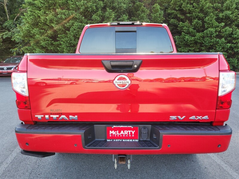 2021 Nissan Titan SV photo 4