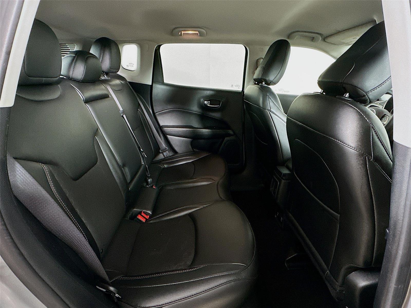2020 Jeep Compass Latitude photo 26