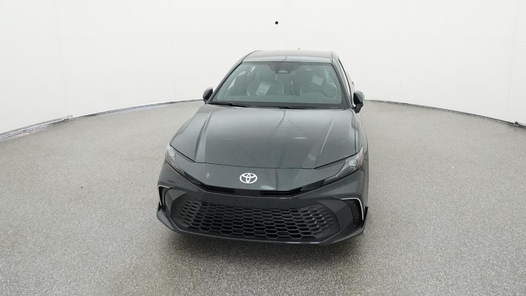 2026 Toyota Camry SE photo 2