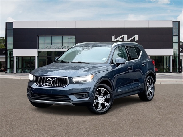 2019 Volvo XC40 Inscription's photo