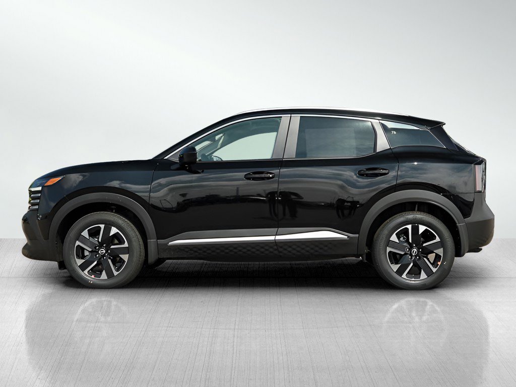 2025 Nissan Kicks SV photo 2