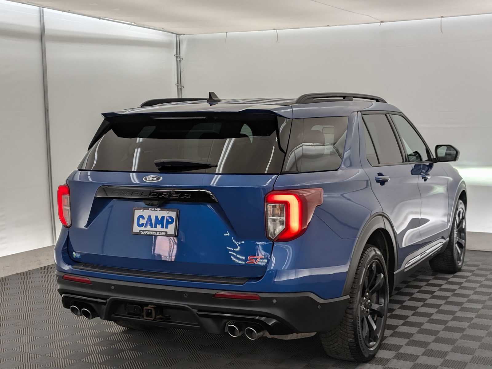 2021 Ford Explorer ST photo 4