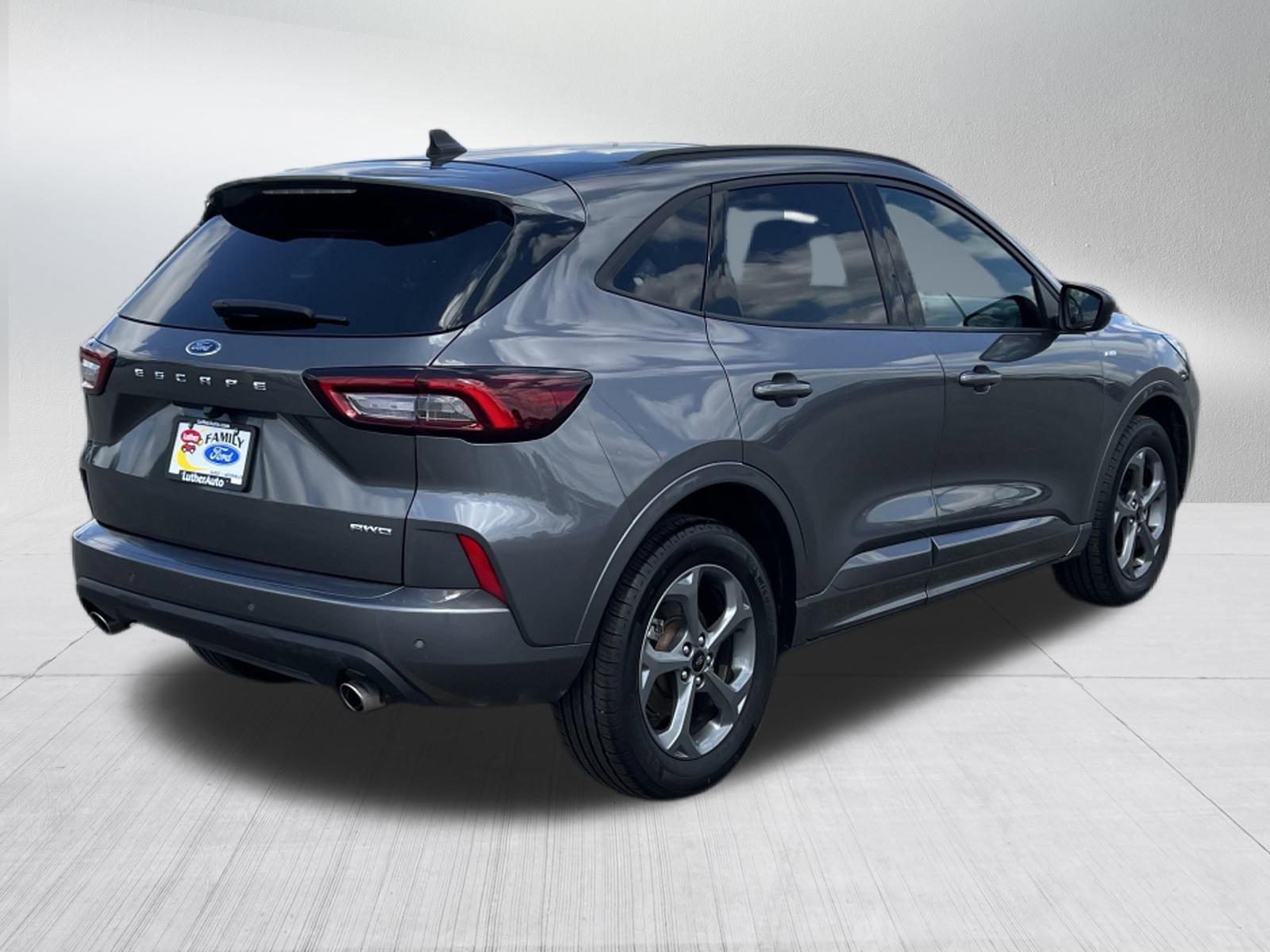 2023 Ford Escape ST-Line photo 7