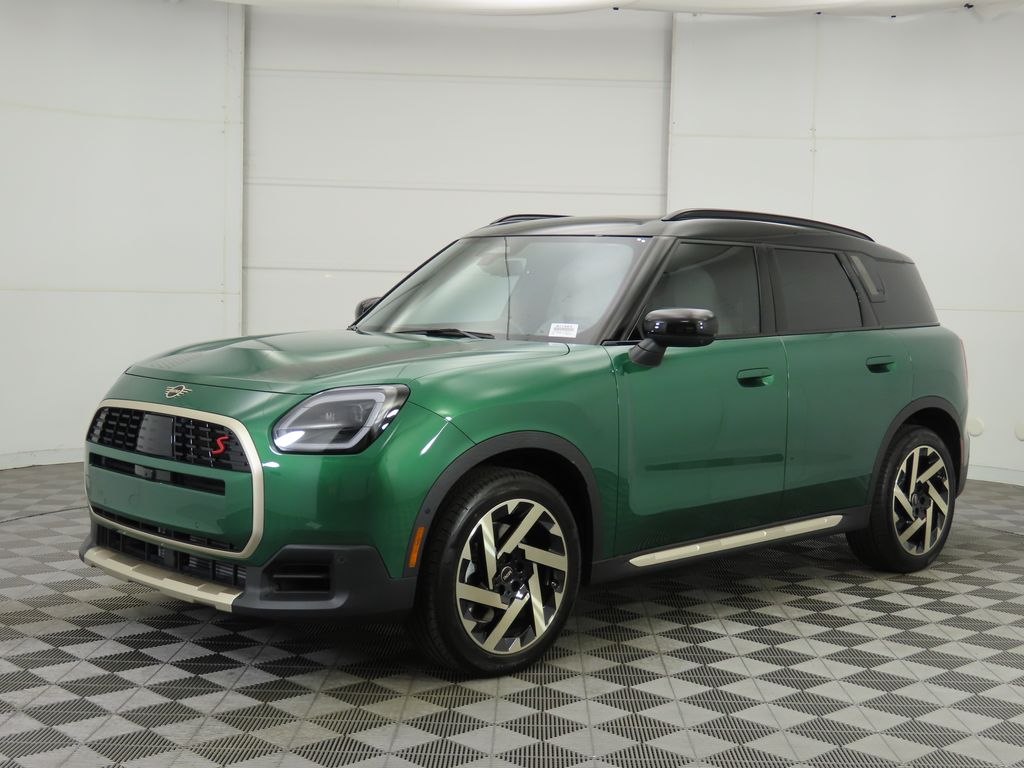 2026 MINI Countryman S's photo