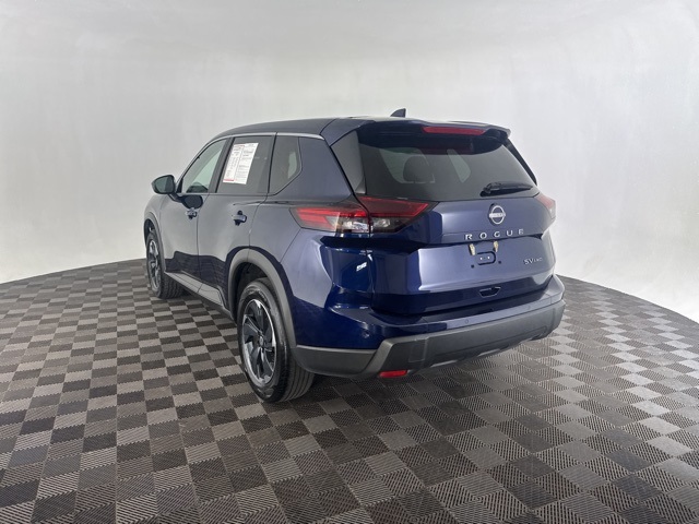 2024 Nissan Rogue SV photo 4