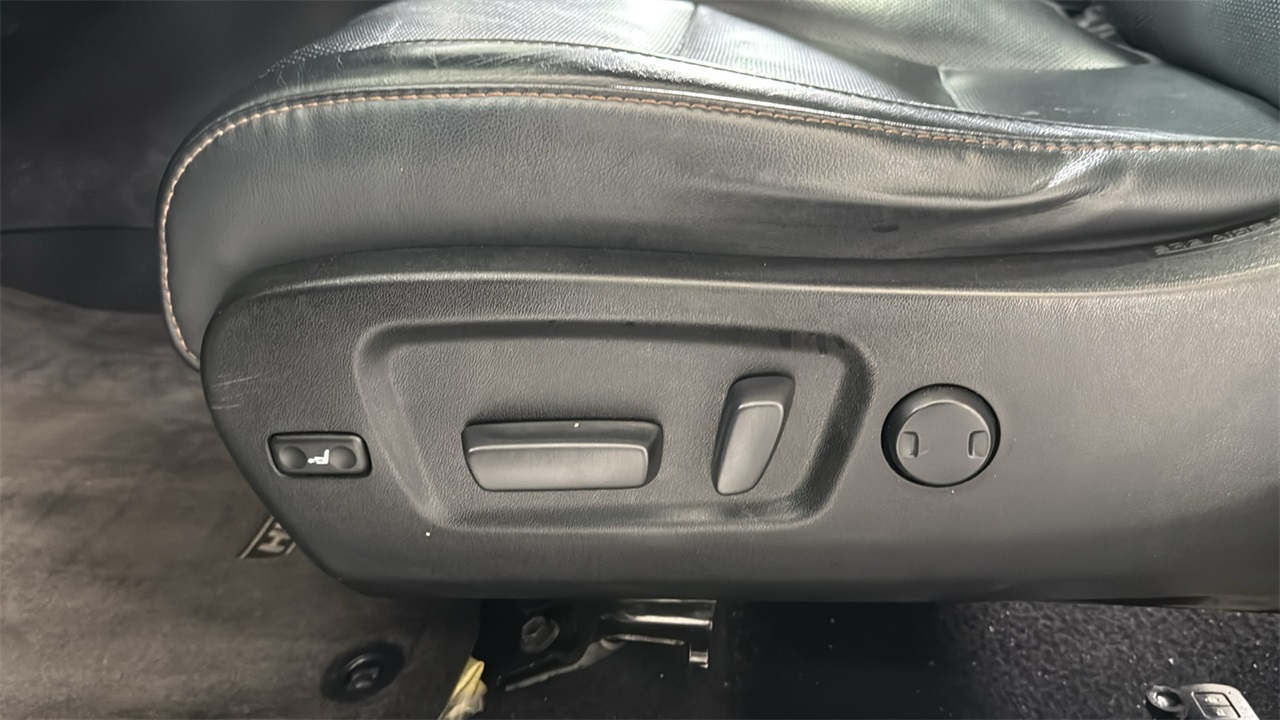 2018 Toyota Highlander Limited photo 14