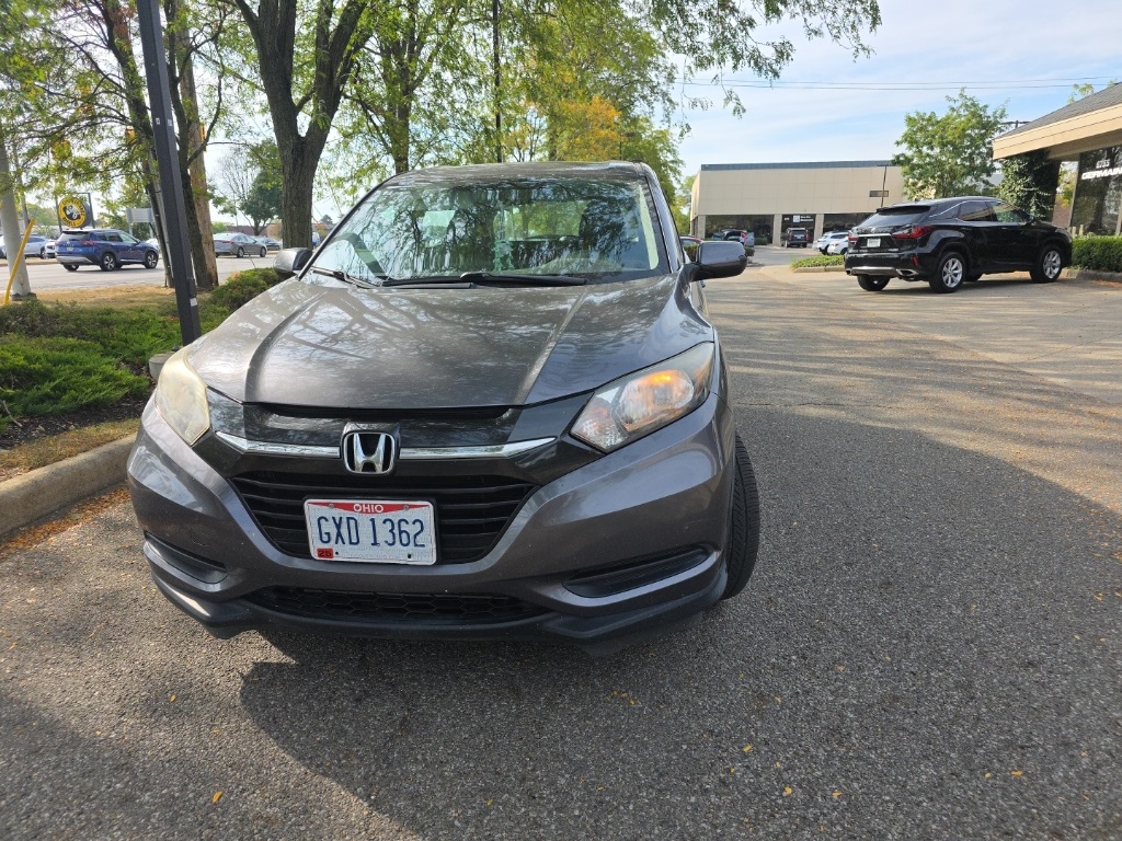 2016 Honda HR-V LX photo 11