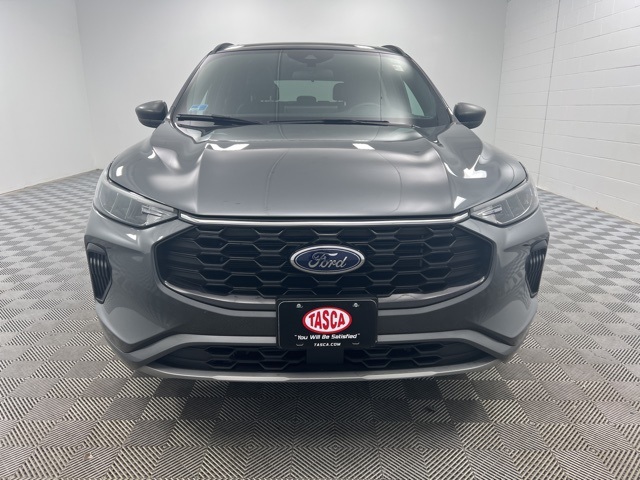 2023 Ford Escape ST-Line photo 3