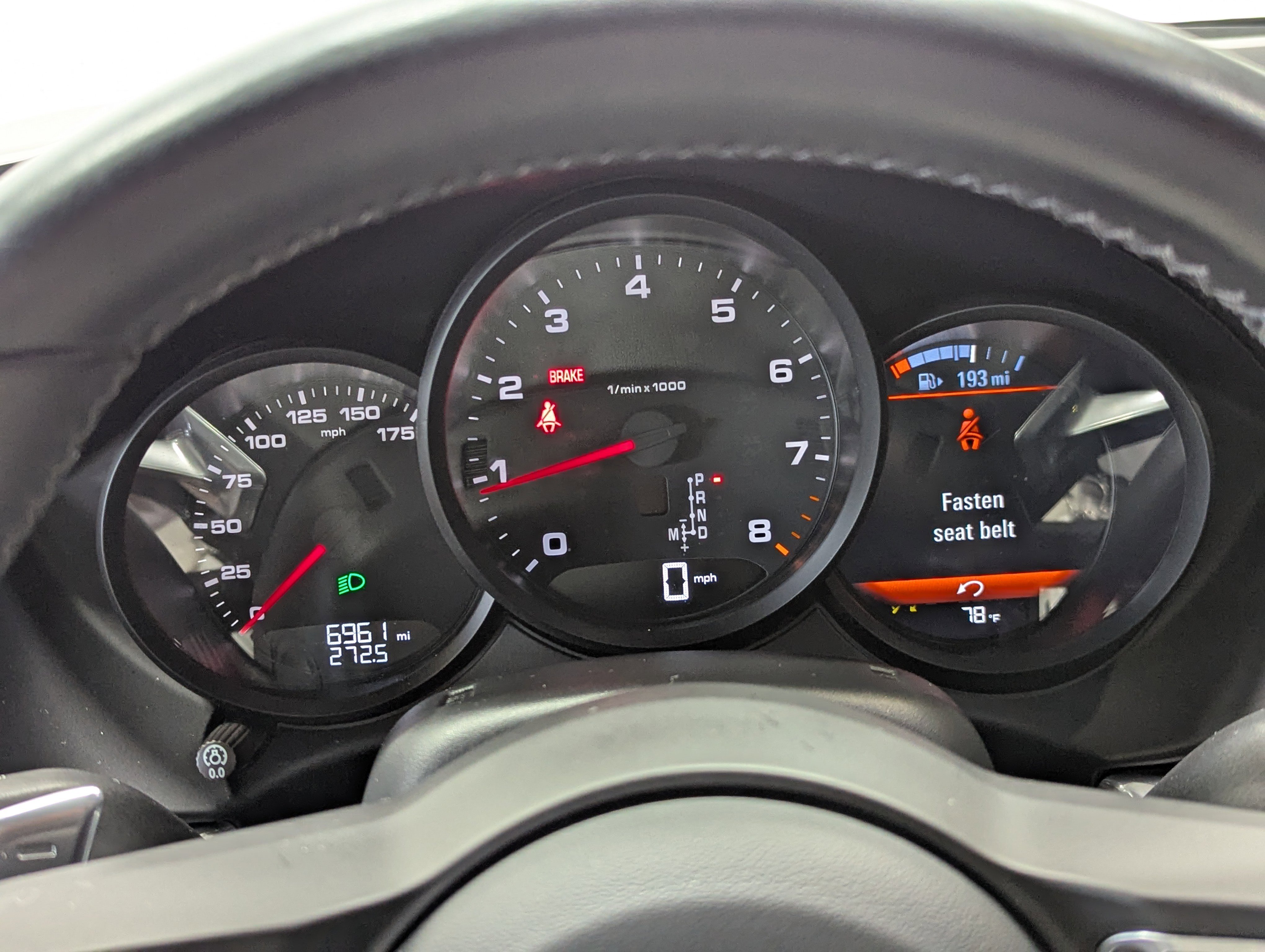 2024 Porsche Cayman photo 2