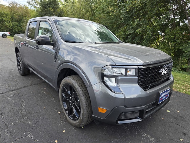 2025 Ford Maverick XLT's photo