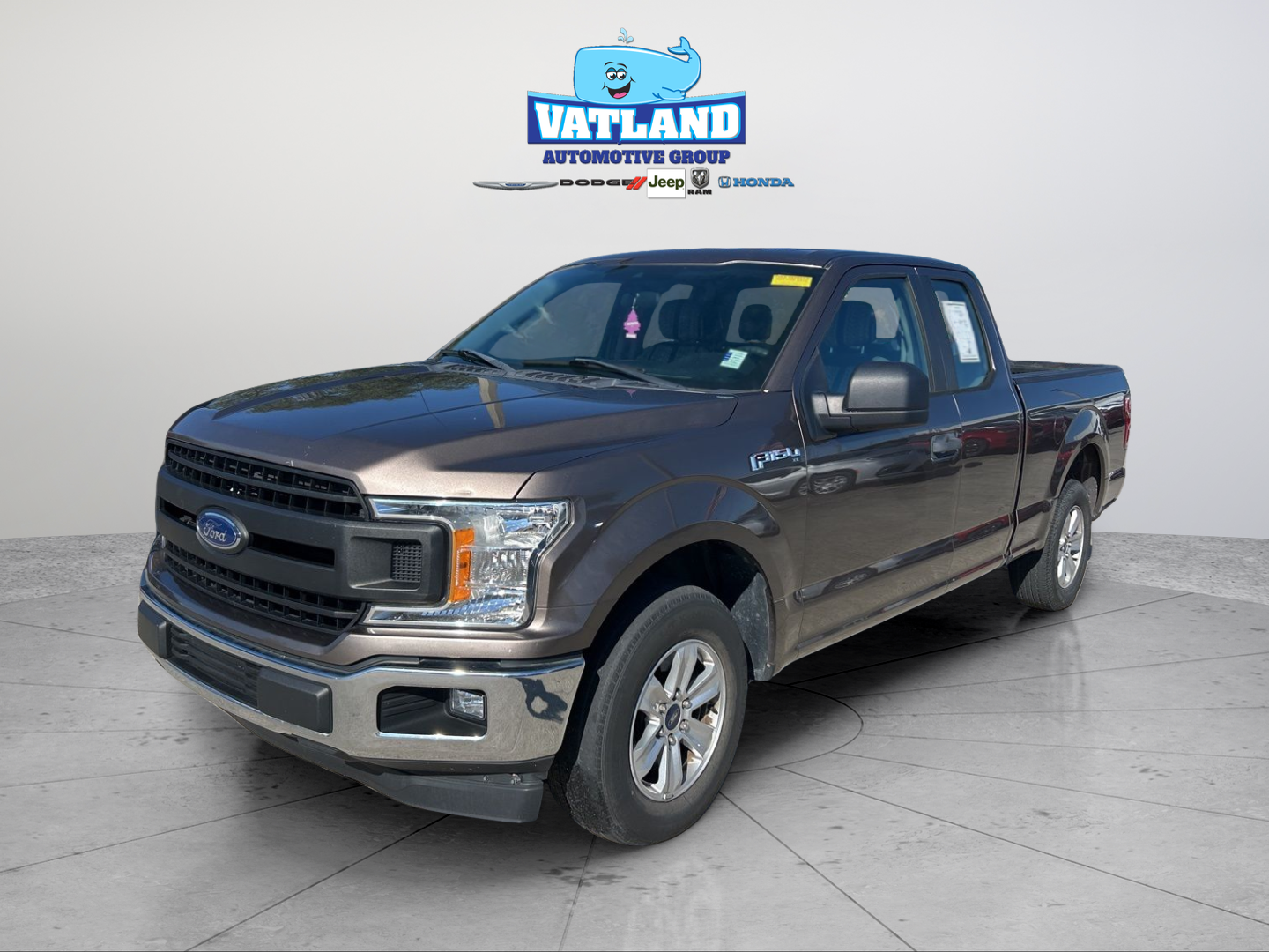 2019 Ford F-150 XL's photo