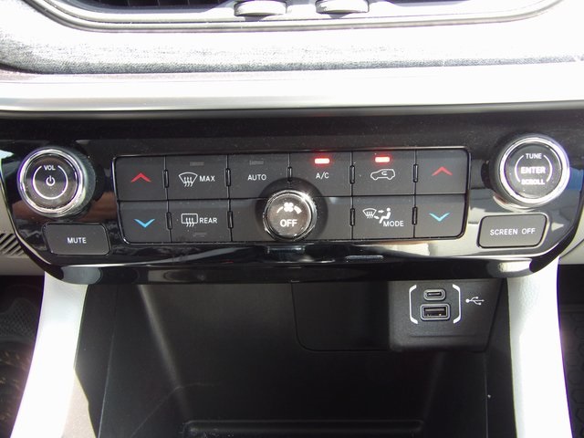 2022 Jeep Compass North Edition Latitude photo 28