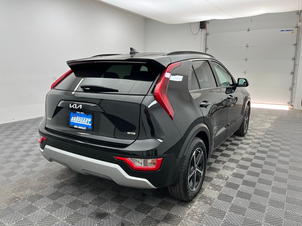 2023 Kia Niro EX photo 5