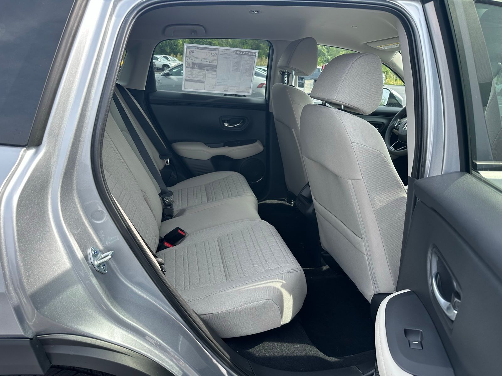 2026 Honda HR-V LX photo 17