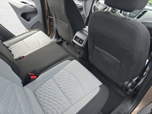 2018 Chevrolet Equinox LS photo 11