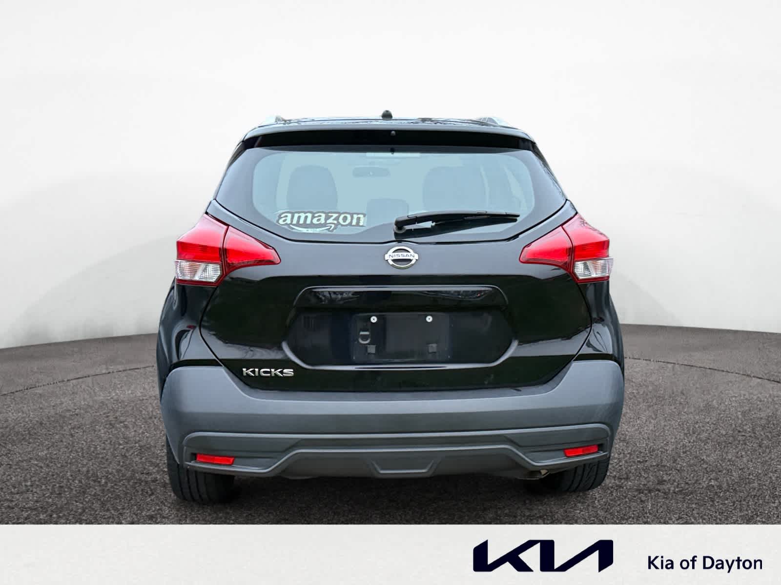 2019 Nissan Kicks S photo 3