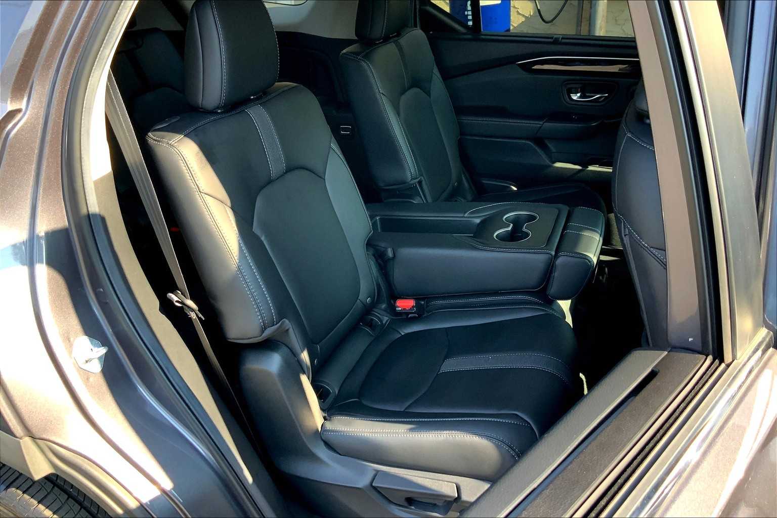2025 Honda Pilot EX-L photo 14