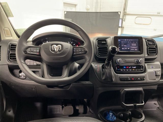 2025 Ram ProMaster 3500 photo 9