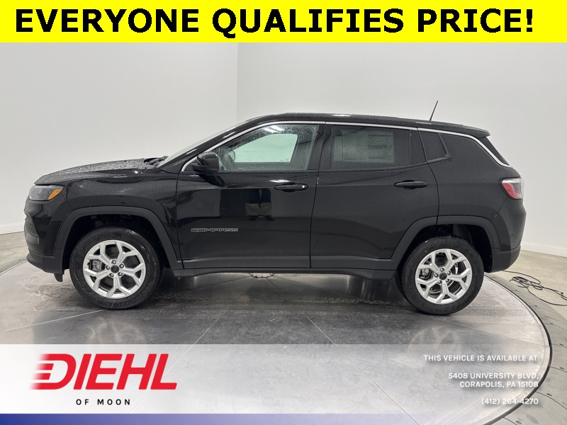 2025 Jeep Compass Sport photo 4