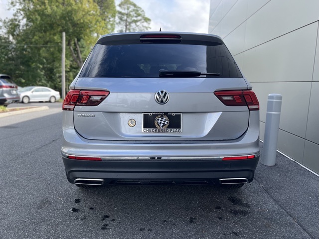2020 Volkswagen Tiguan SE photo 18