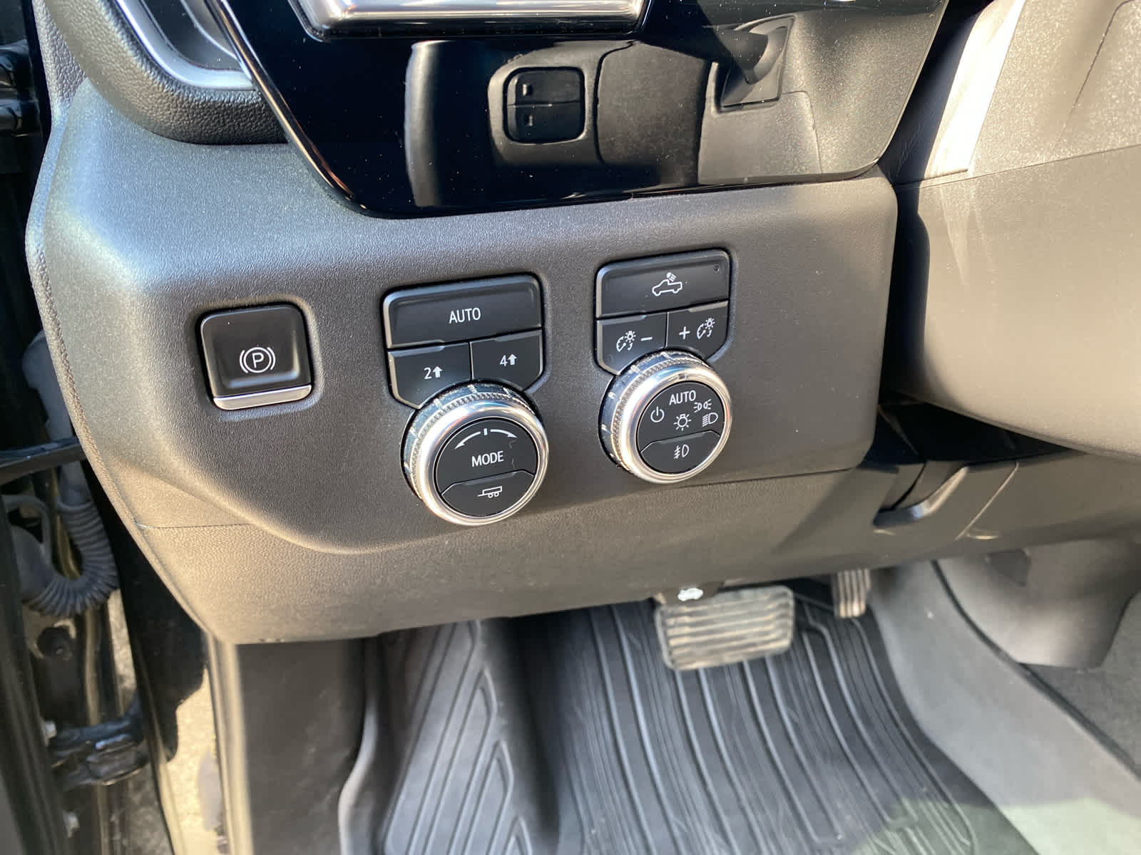 2022 Gmc Sierra 1500 Elevation photo 14