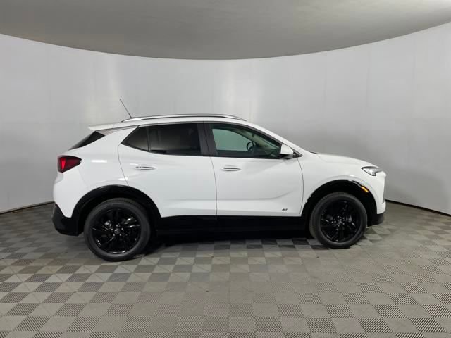 2026 Buick Encore GX Sport Touring photo 3