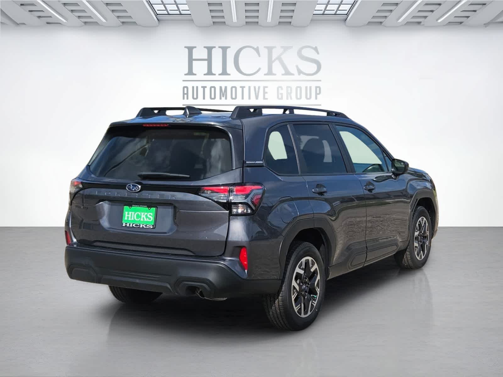 2026 Subaru Forester Premium photo 4