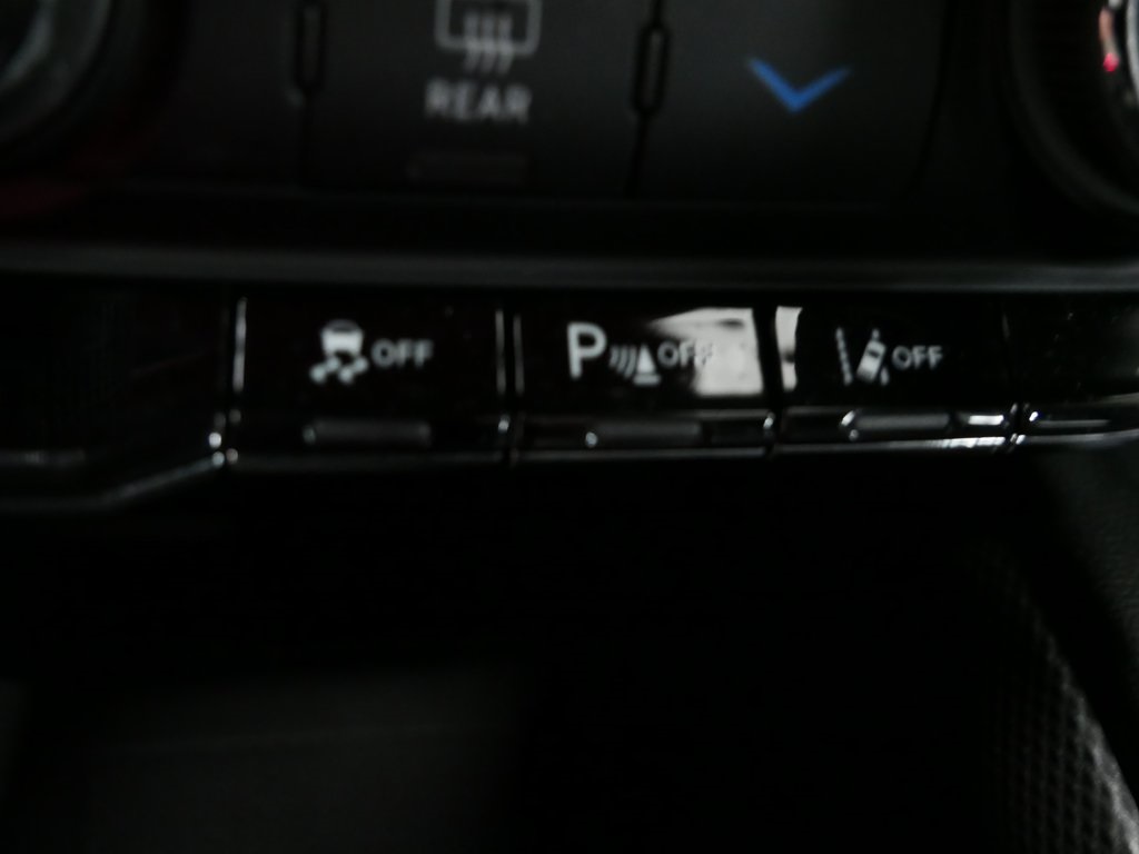 2021 Dodge Durango R/T photo 40