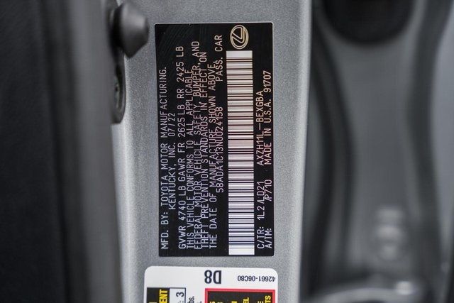 2022 Lexus ES 300h photo 33