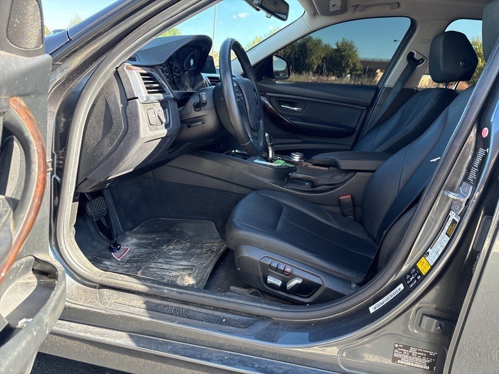 2017 Bmw 320i xDrive SA photo 8