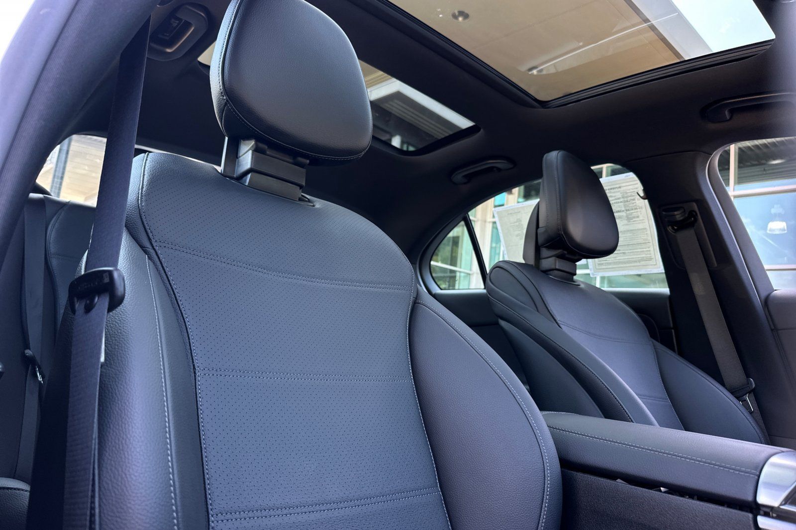 2025 Mercedes Benz C 300 photo 3