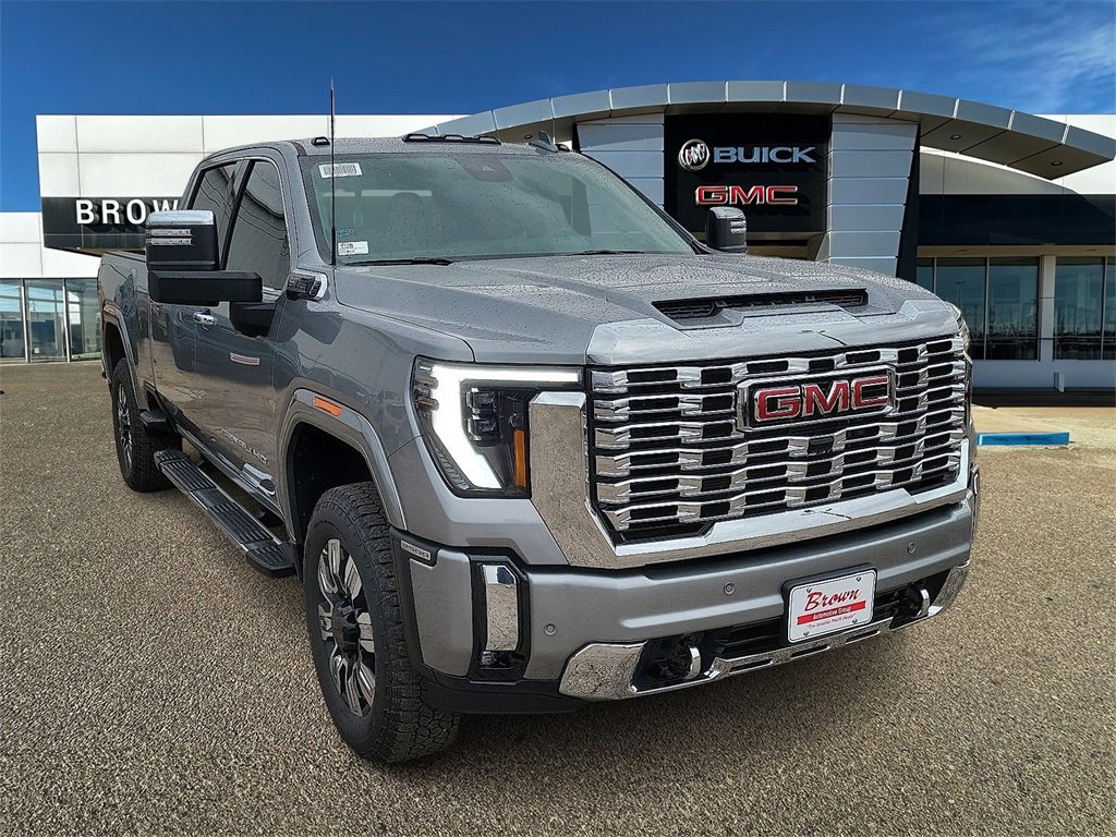 2026 GMC Sierra 2500HD Denali's photo