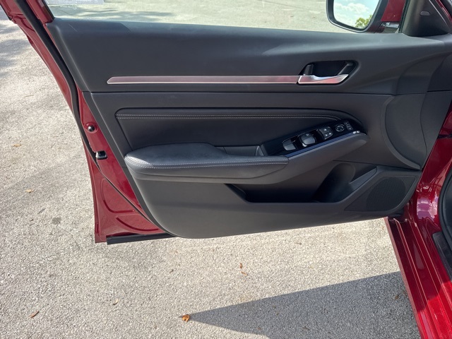 2023 Nissan Altima 2.5 SL photo 15