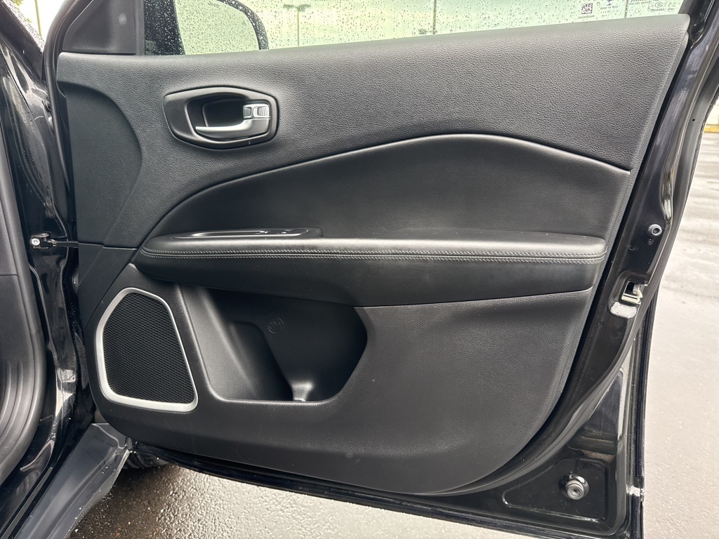 2020 Jeep Compass Altitude photo 20